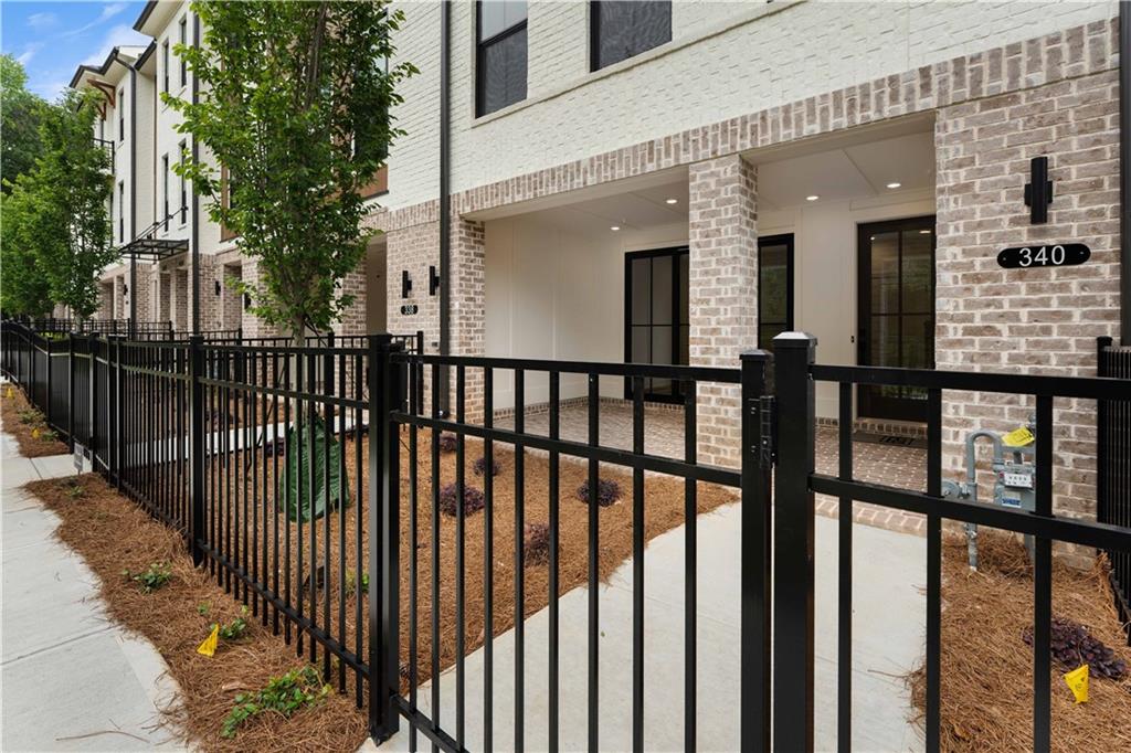 340 Olmstead Way 34