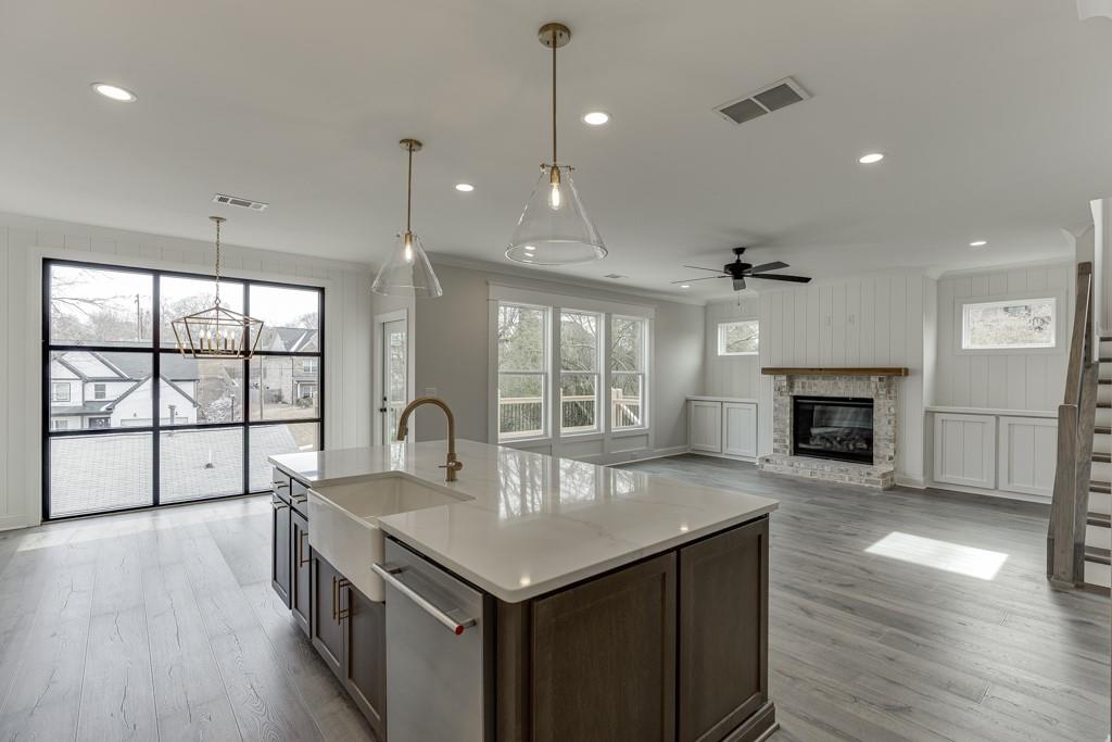 173 Swimming Pool Road