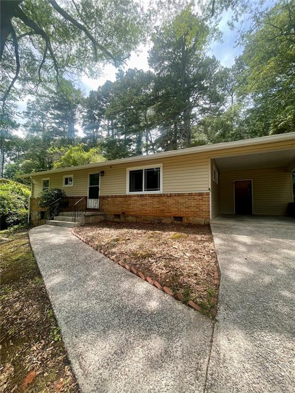 1537 Sagewood Circle