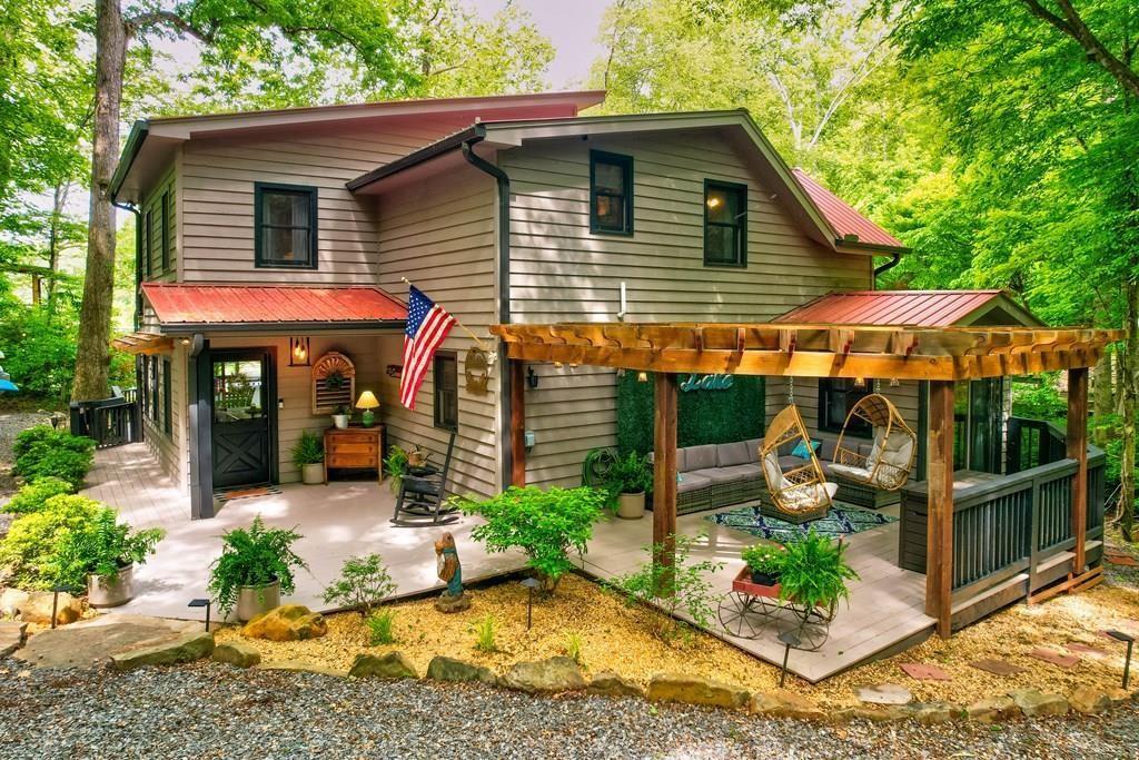 28 Rowland Pointe