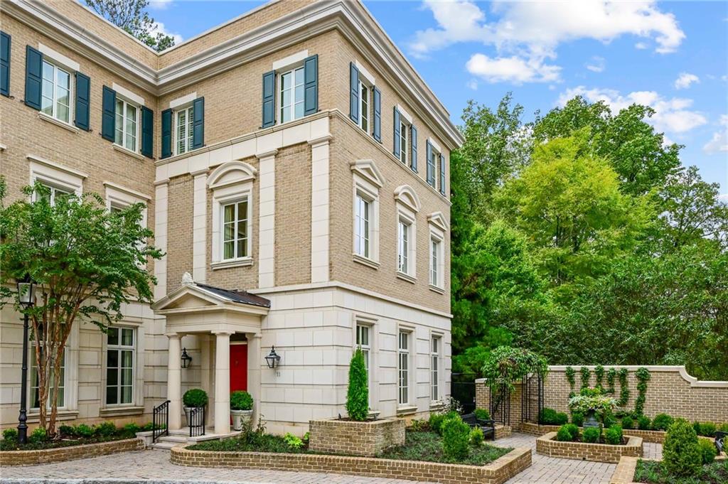 Regents Park - Residential