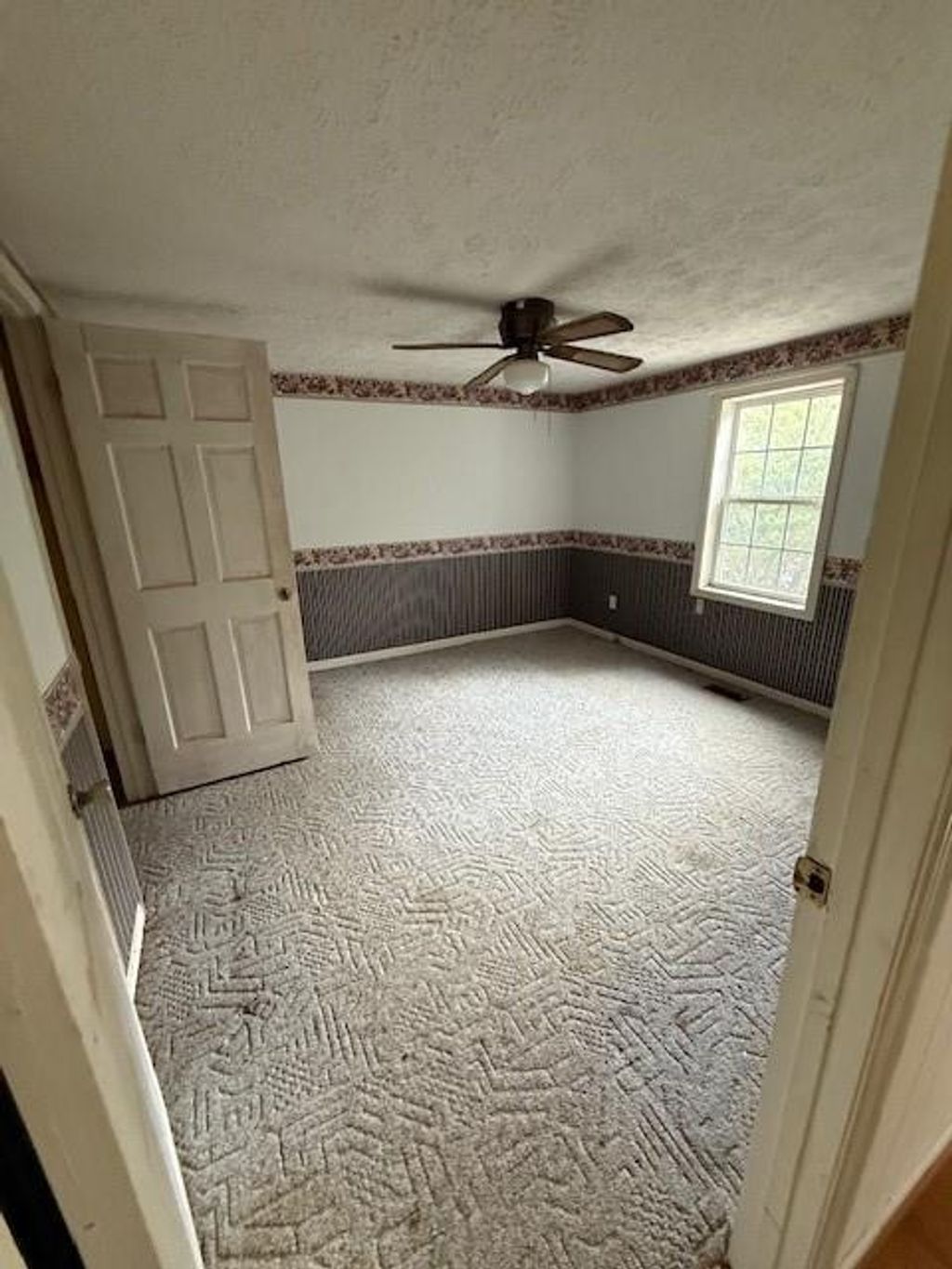 Photo of 394 Smith Road, Newnan, GA 30263 (MLS # 7727817)