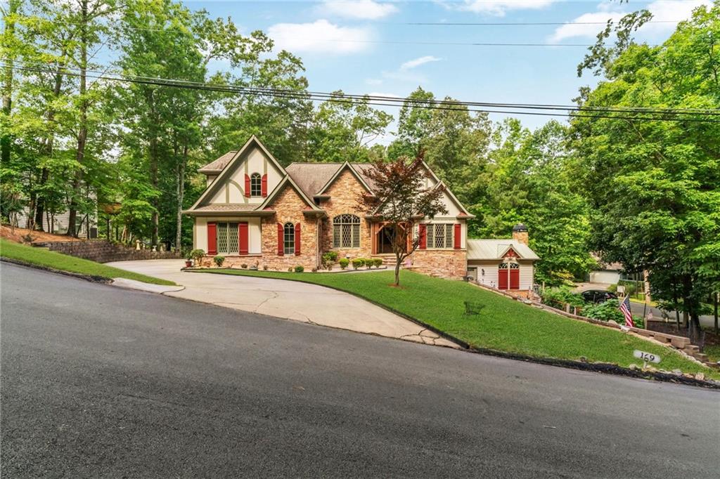 169 Pinebrook Drive