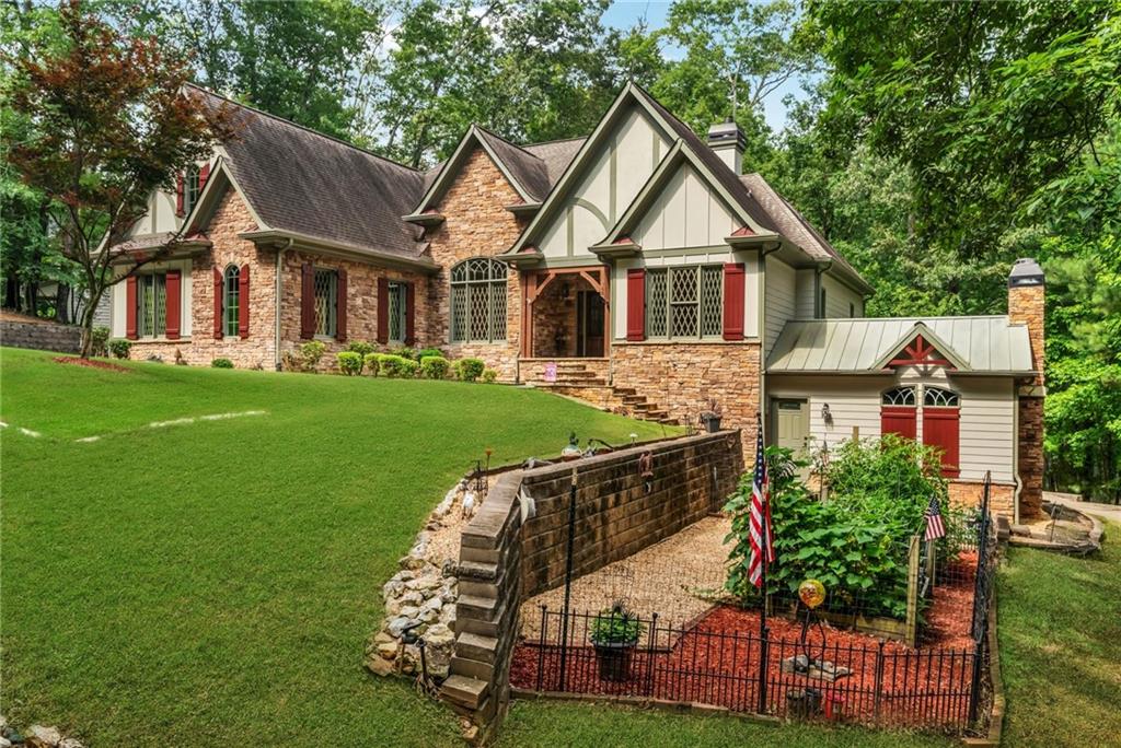 169 Pinebrook Drive