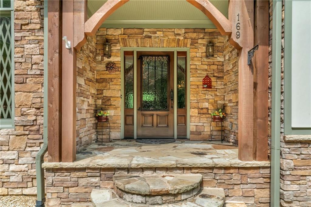 169 Pinebrook Drive