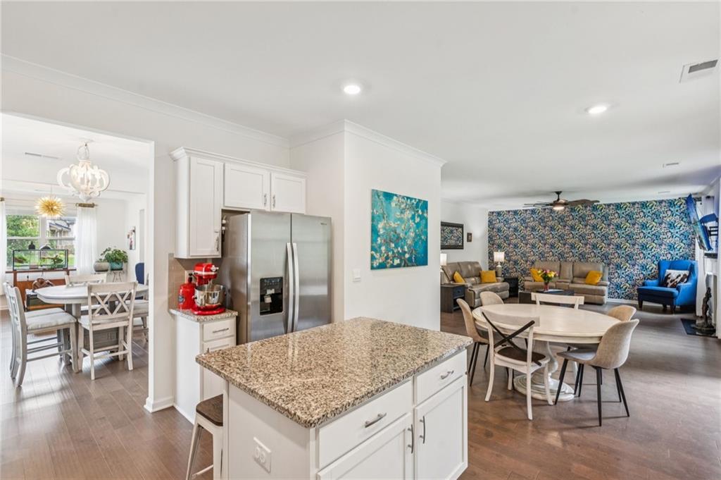 629 Blue Juniper Circle