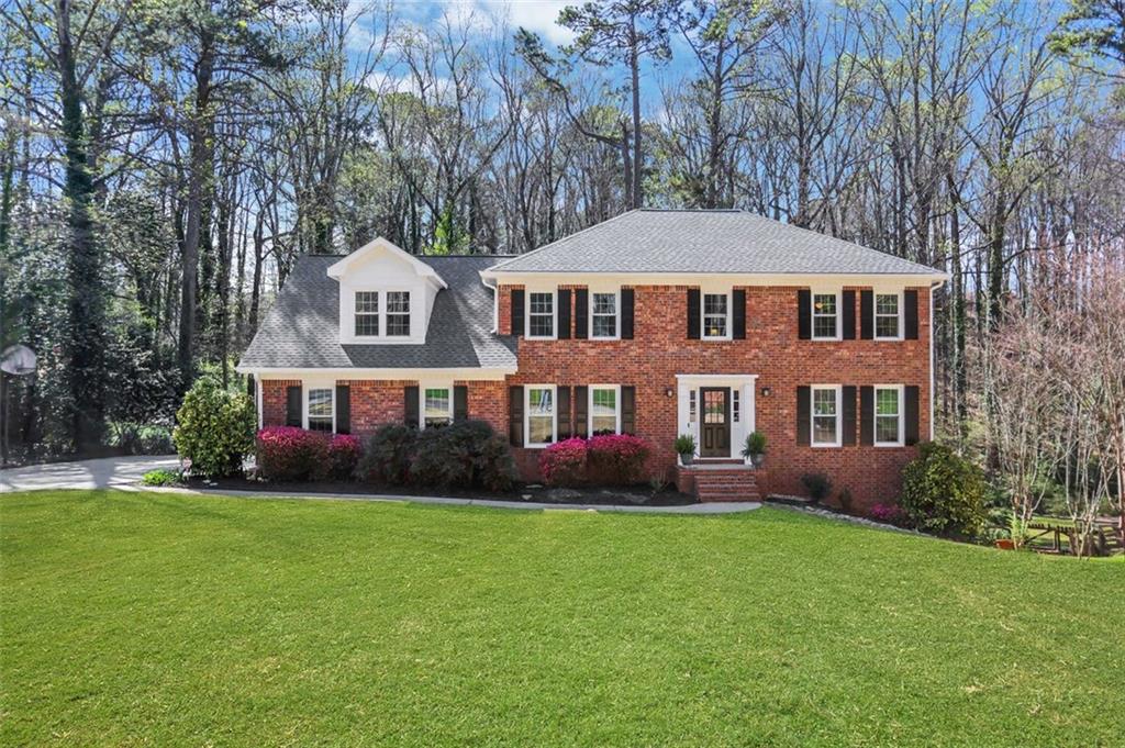 1135 Parkview Way, Lilburn, Georgia image 1