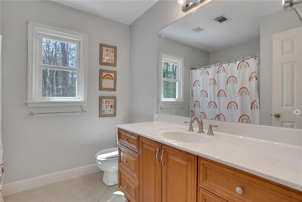 1135 Parkview Way, Lilburn, Georgia image 26