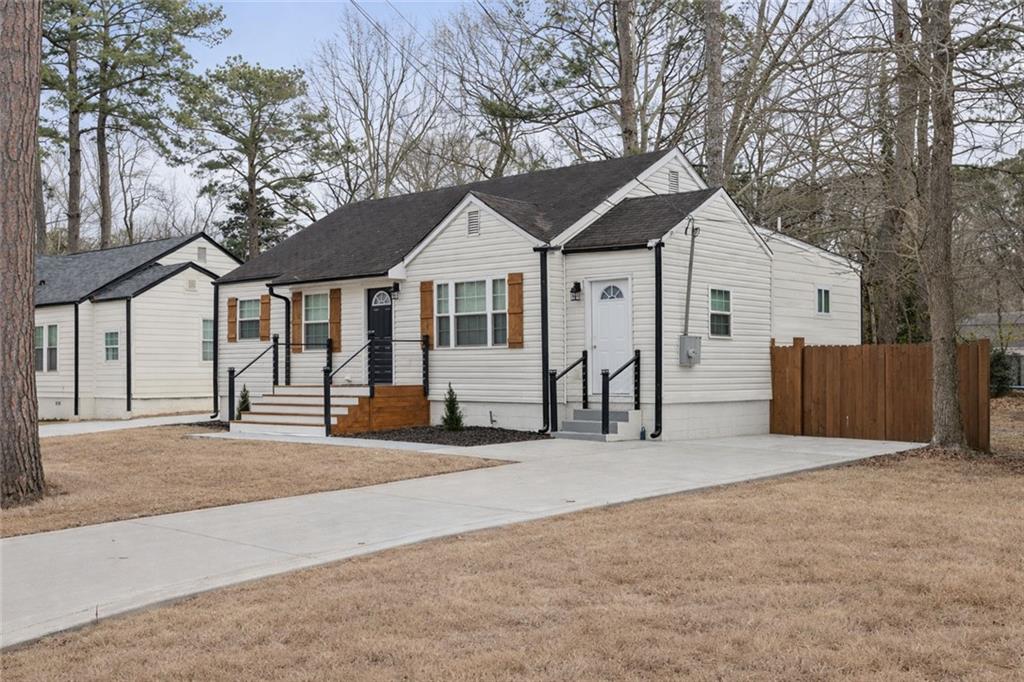 1344 Bluefield Drive SW