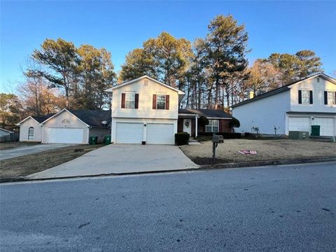 A home in Lithonia