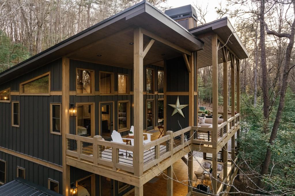 171 Huckleberry Lane