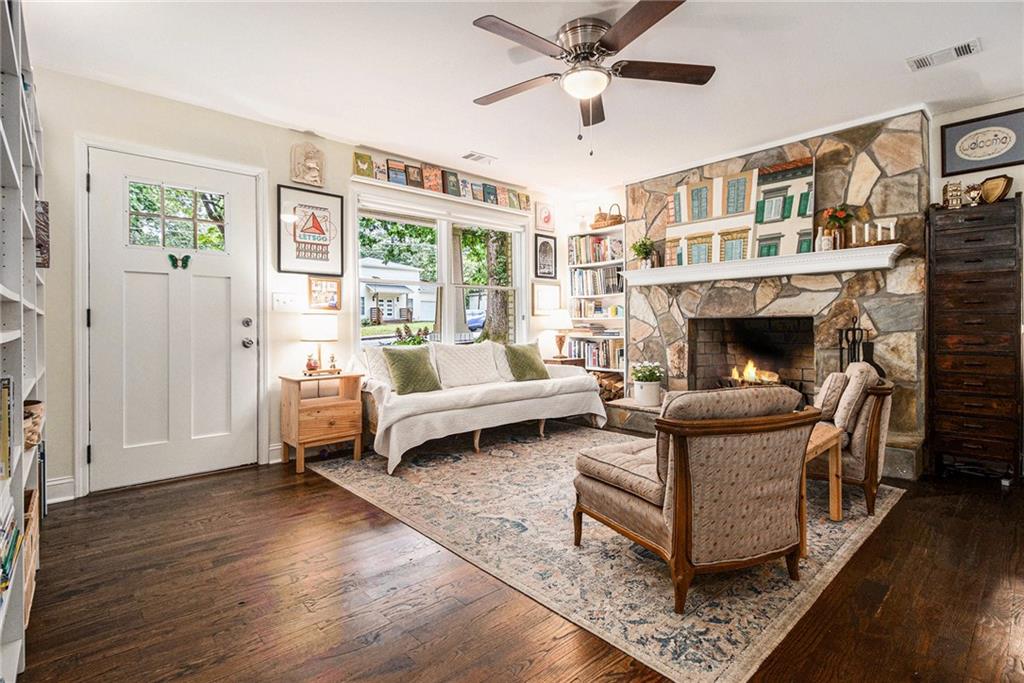 1347 Dorothy Drive