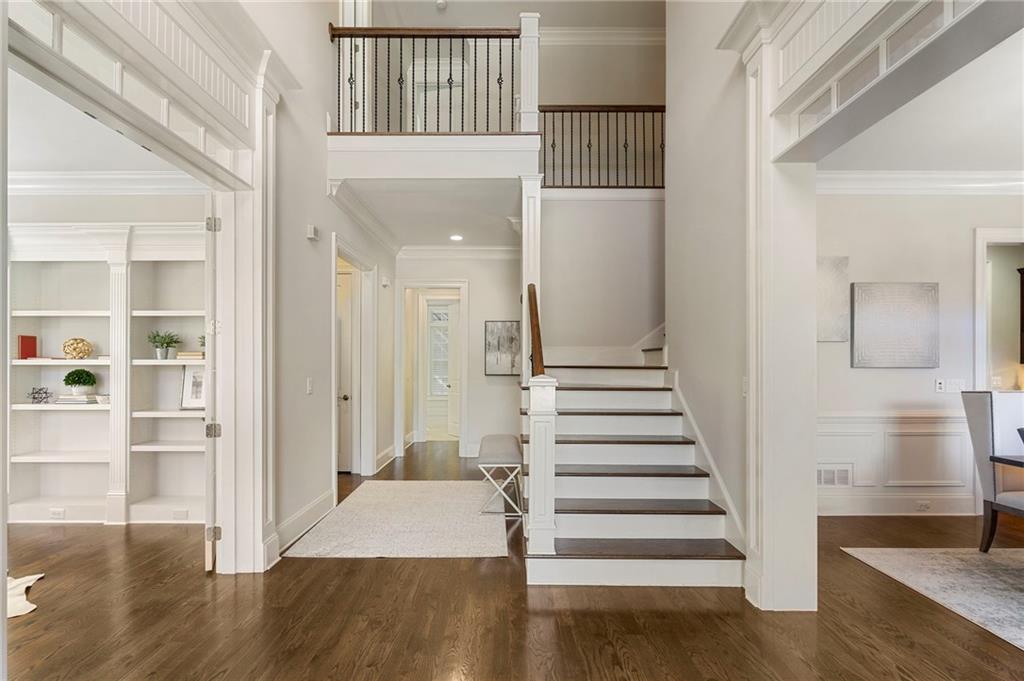 5280 Abbey Park Lane