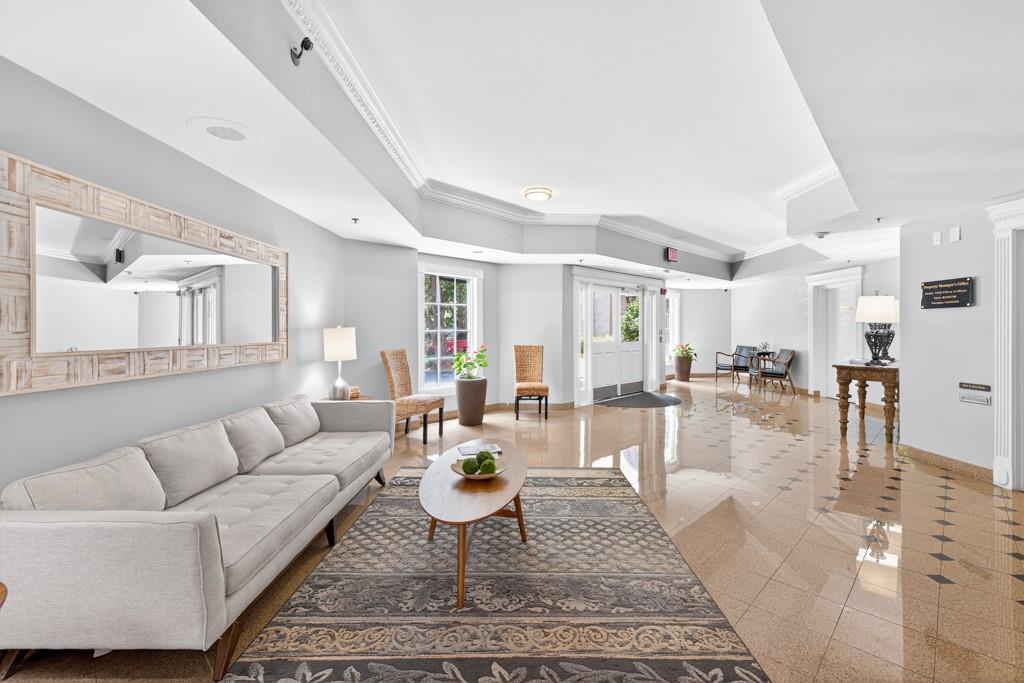 1 Biscayne Drive NW 112