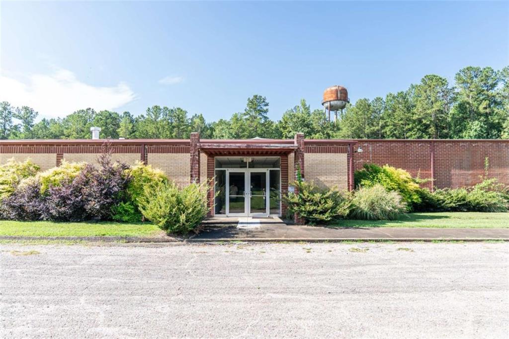 2580 Hwy 46