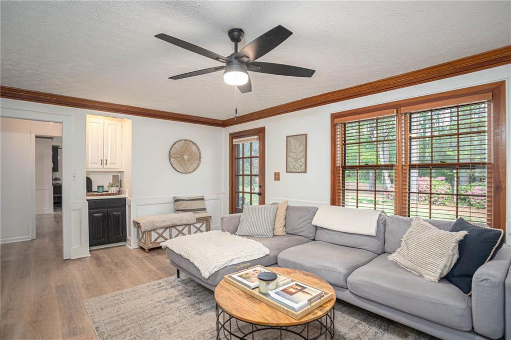 393 Westminister Lane, Lilburn, Georgia image 22