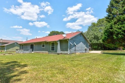 A home in Lithonia