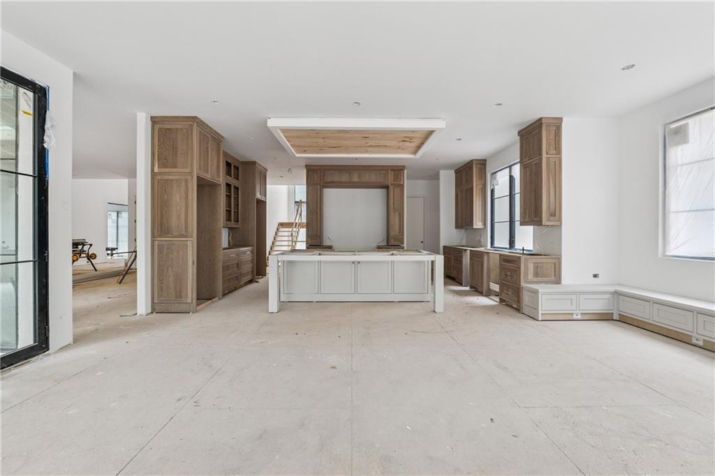 388 Londonberry Road Rd, Sandy Springs, Georgia image 6