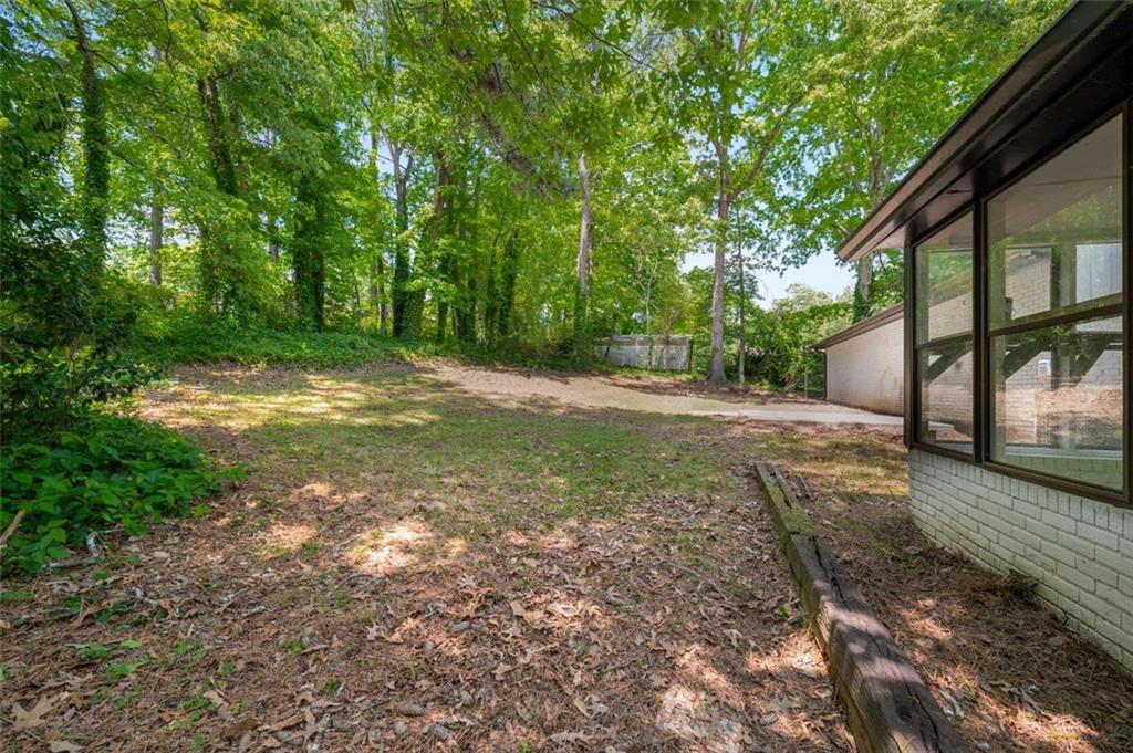 157 Jousters Lane, Lawrenceville, Georgia image 33