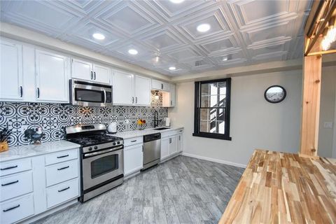 listing image 124