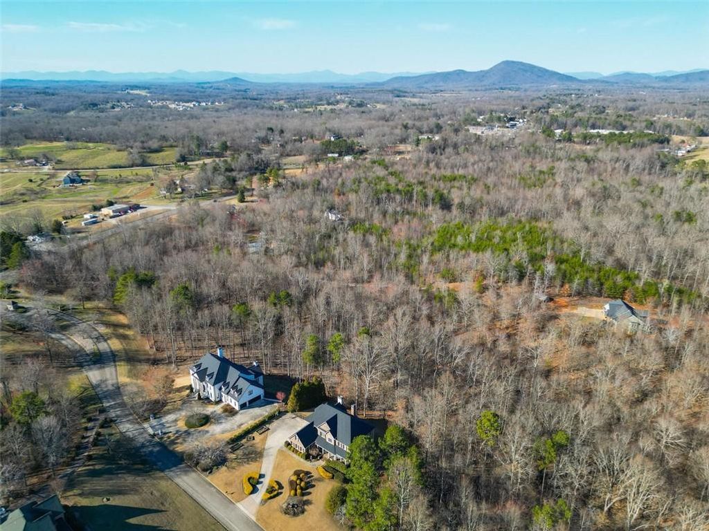 listing image 171