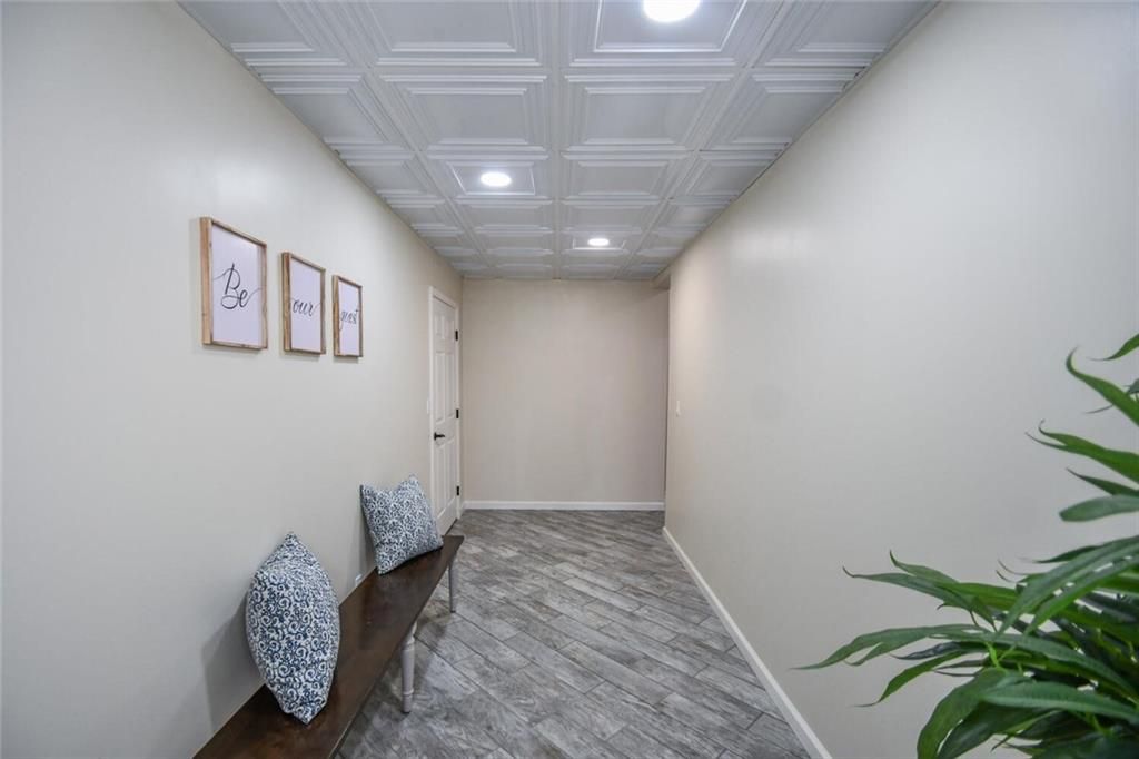 listing image 145