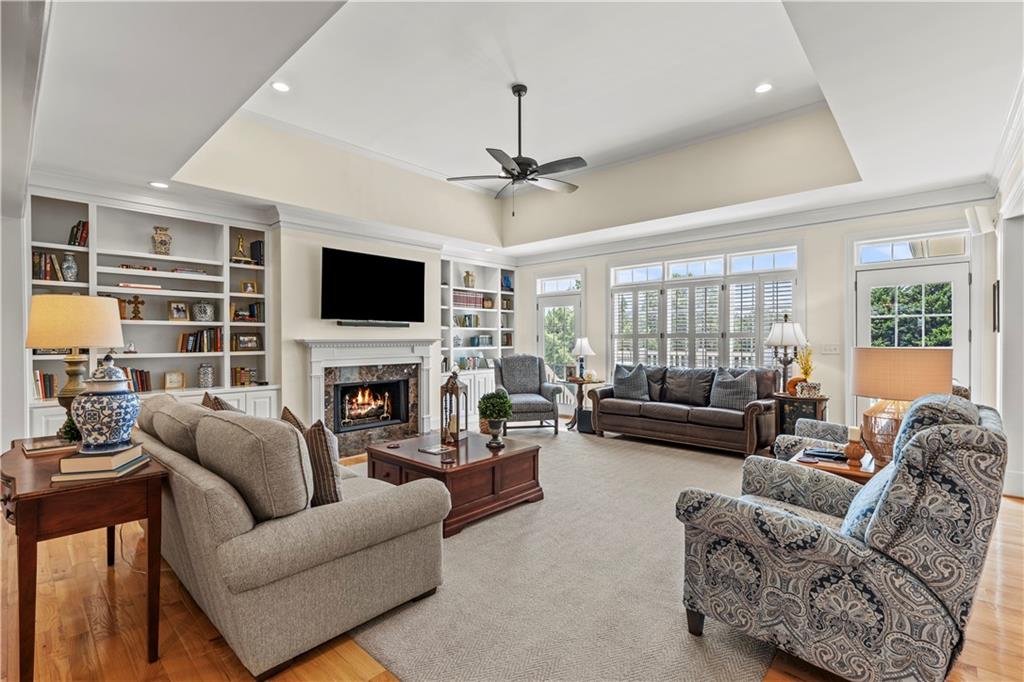 4546 Montclair Circle
