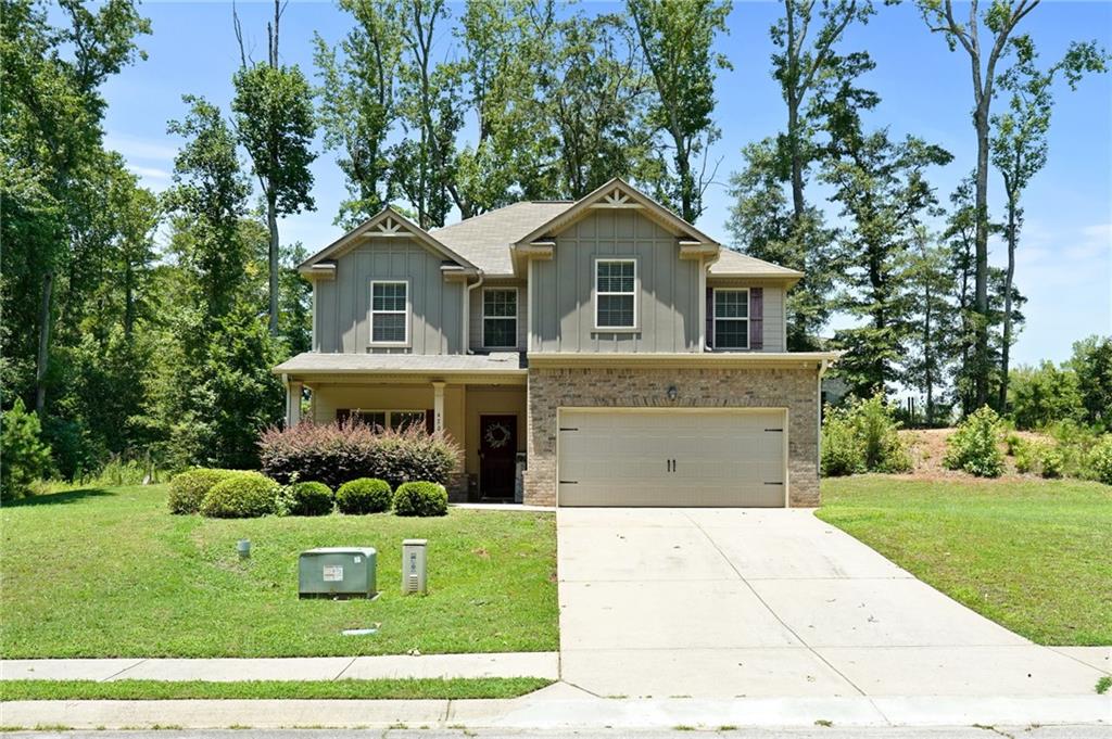 470 Louise Way