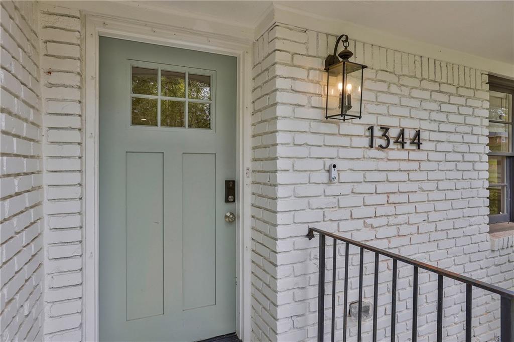 1344 Midlawn Drive