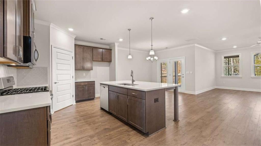 216 Parnassus Road