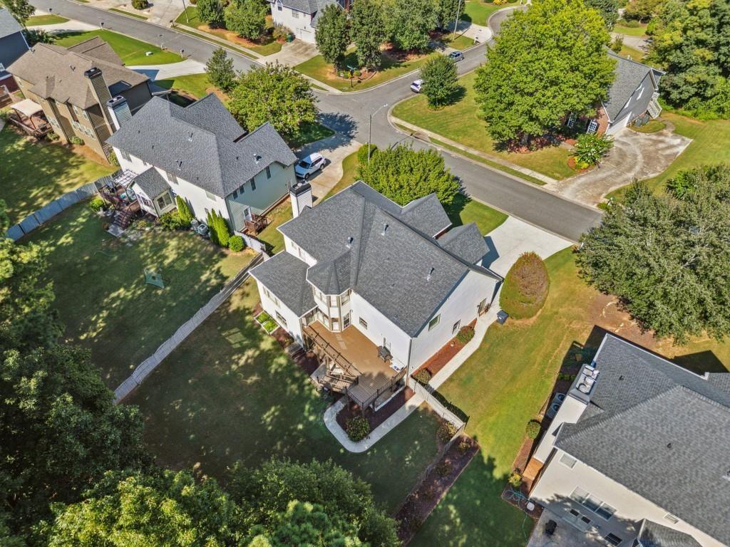 5509 Hedge Brooke Drive NW