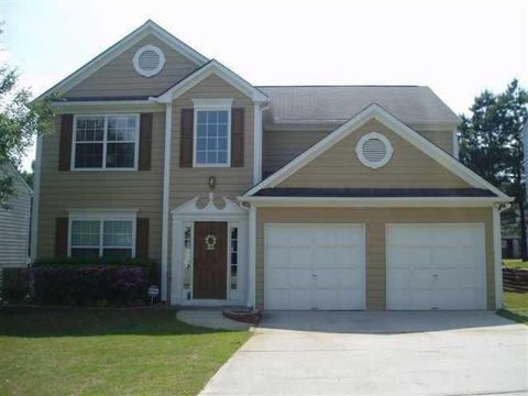 Homes For Rent - 2995 Dominion Walk Lane<br/> Snellville, GA 30078