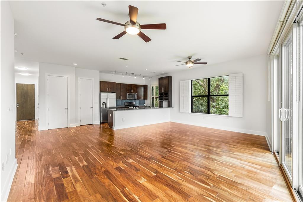 200 N Highland Avenue NE 301