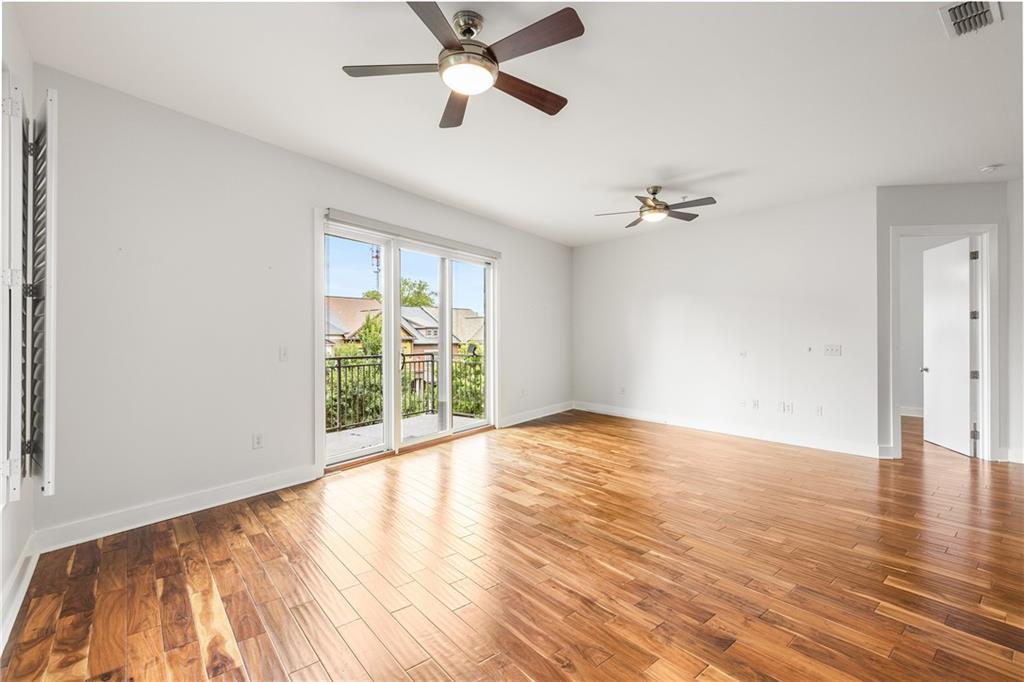 200 N Highland Avenue NE 301