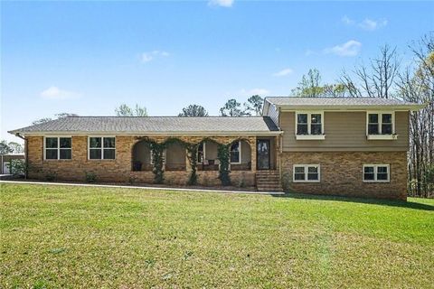 Homes For Sale - 1311 Austin Road<br/> Winder, GA 30680