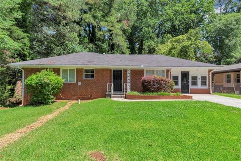 3170 BELLGREEN Way Decatur GA 30032