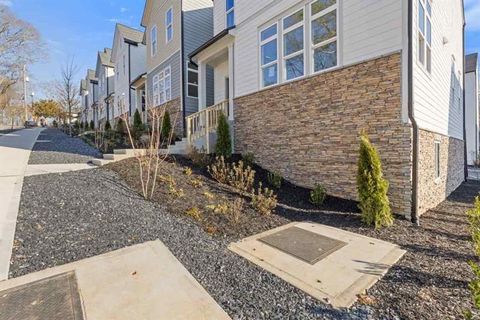 491 Hammons Way Atlanta GA 30315