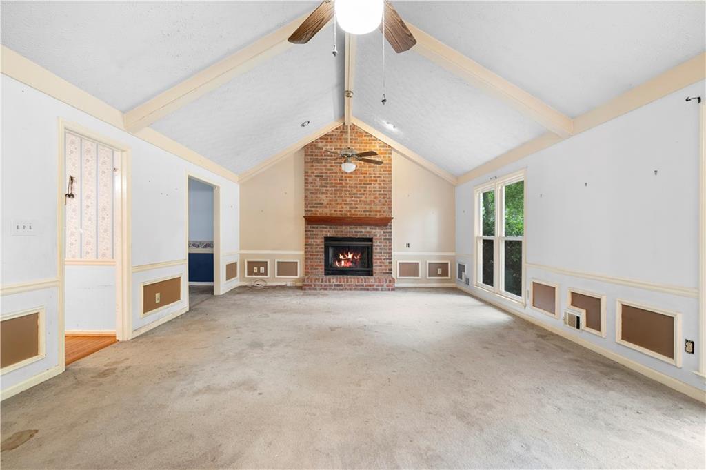 531 Gregory Lane
