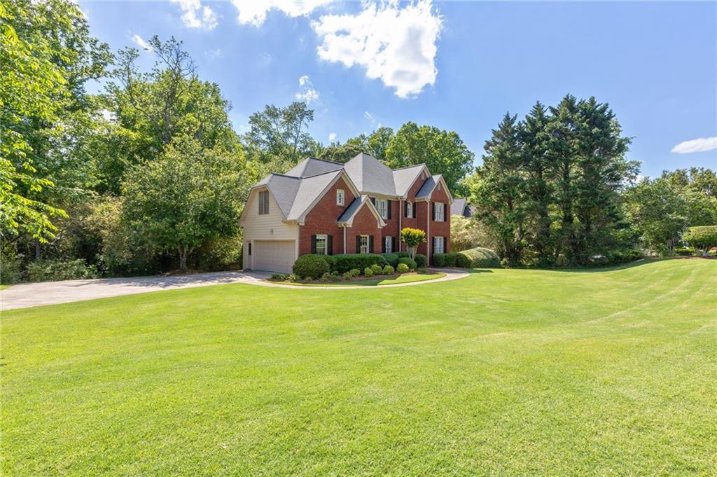 3310 Chartwell Boulevard, Suwanee, Georgia image 2