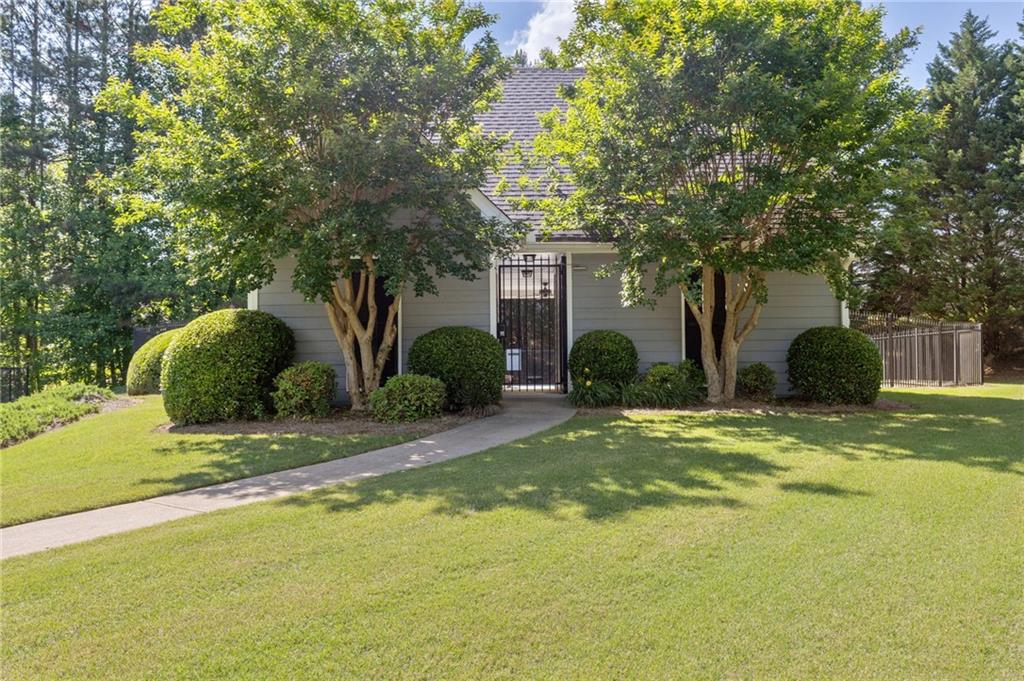 3310 Chartwell Boulevard, Suwanee, Georgia image 33