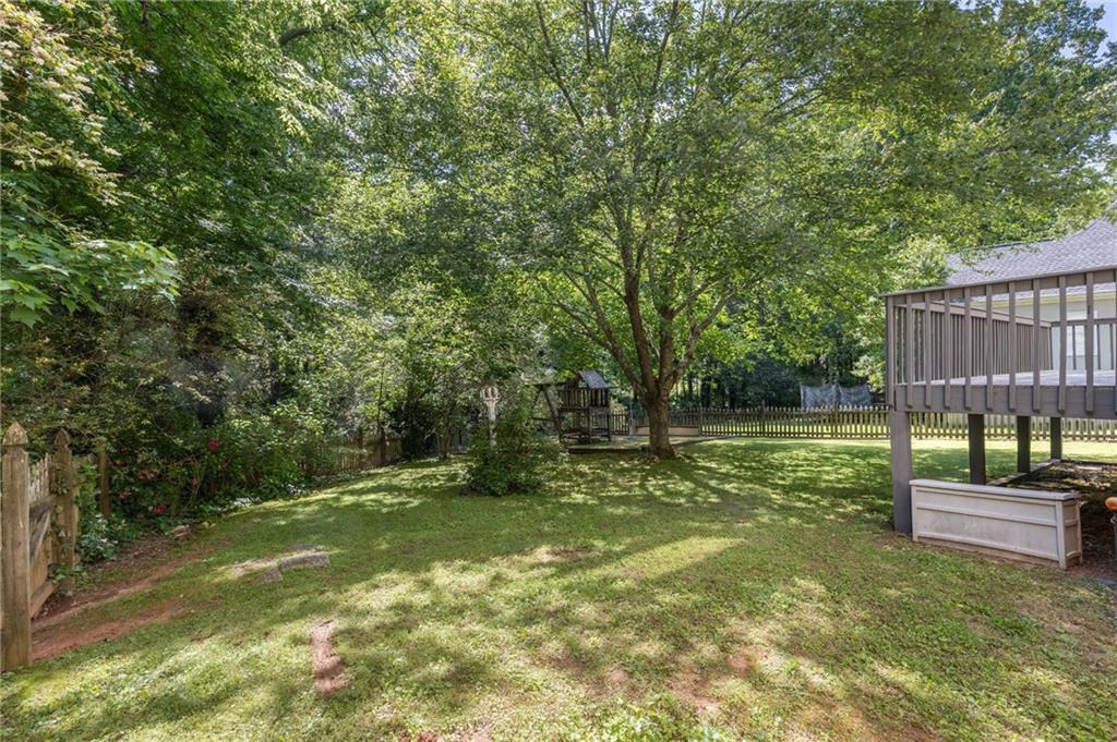 3310 Chartwell Boulevard, Suwanee, Georgia image 28