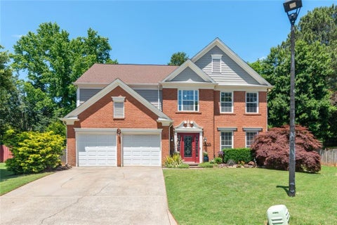 Homes For Sale - 1335 Lyndhurst Way<br/> Roswell, GA 30075