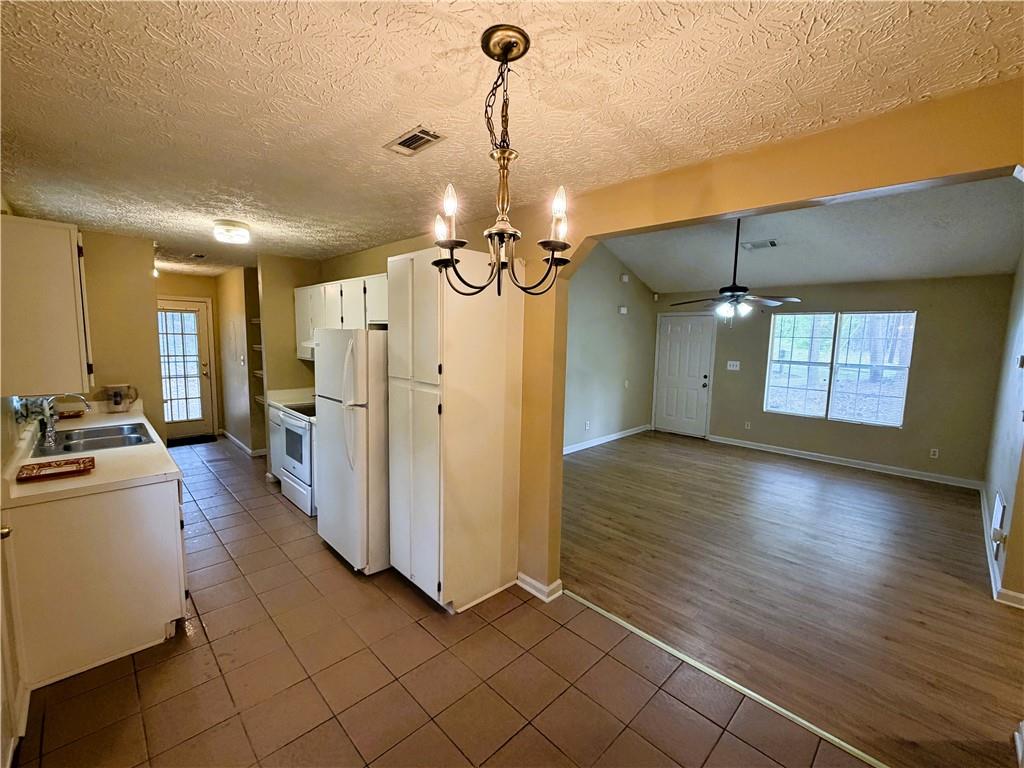 122 Oriole Drive