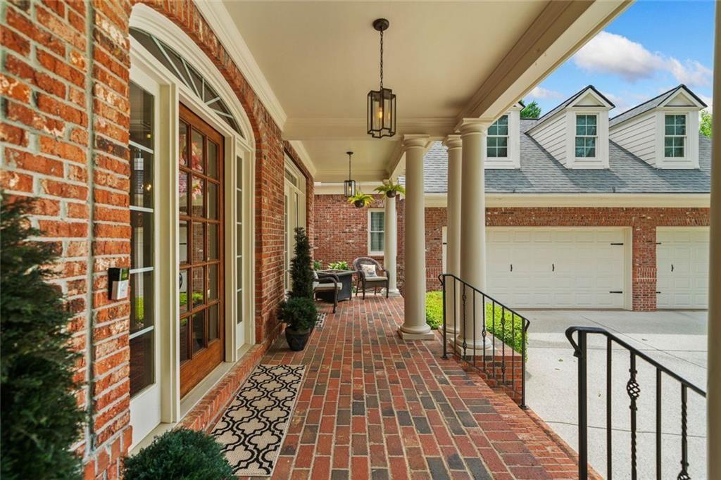 837 Waterford Estates Manor