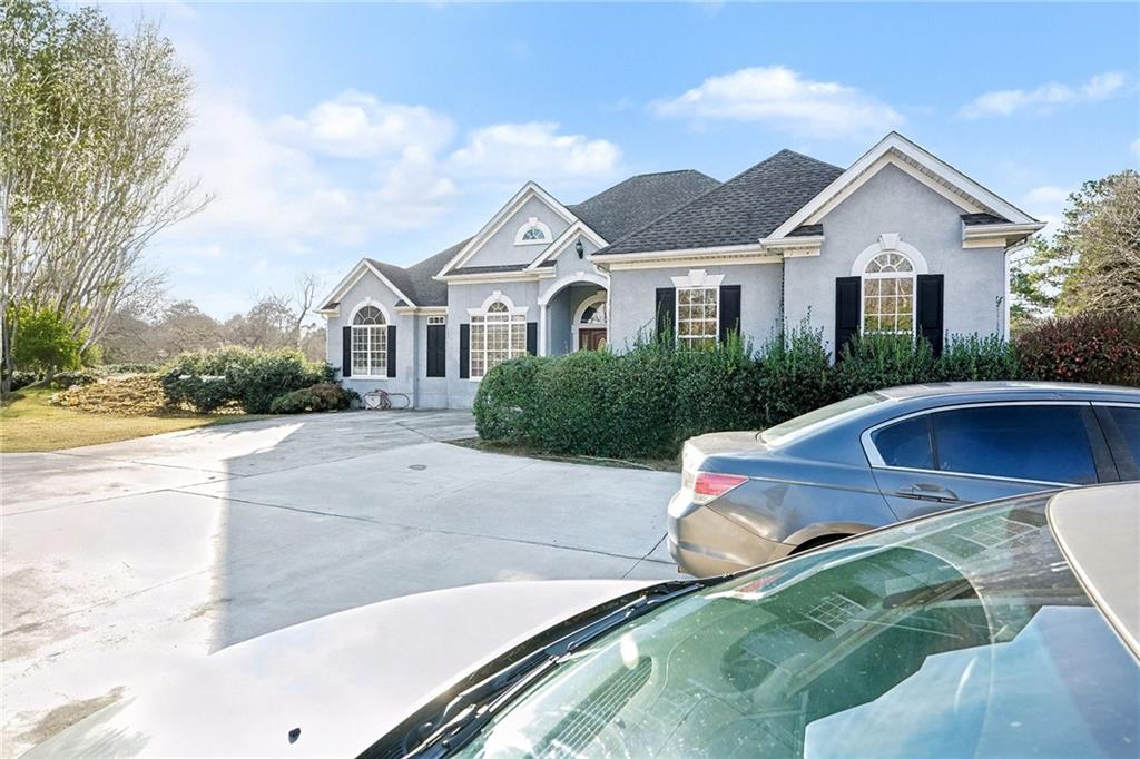 517 N Pine Hill Road