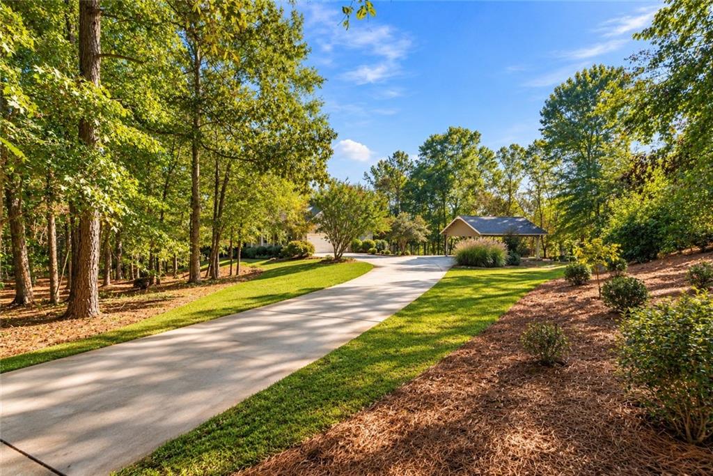5522 Tyree Road