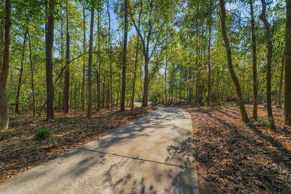 5522 Tyree Road