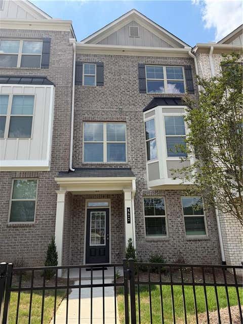 Townhouse For Sale - 523 Fundao Lane #34<br/> Lawrenceville, GA 30046