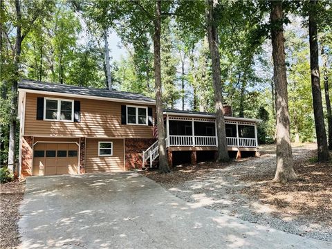 4323 Japonica Court SW Lilburn GA 30047