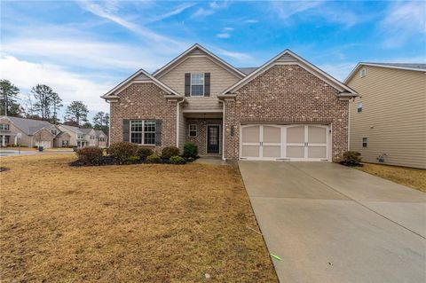 A home in Dacula